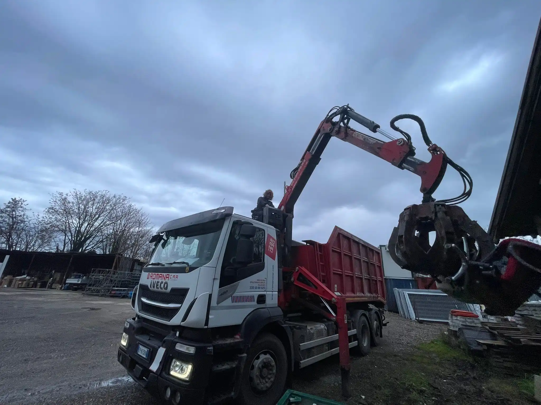 Demolizioni di costruzioni e manufatti: efficienza e sicurezza